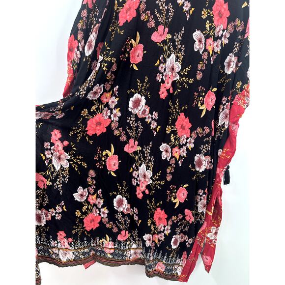 Knox Rose Boho Black and Red Floral Tassel Kimono Size Medium Large - Picture 9 of 9